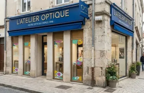 Bannière La vitrine d'un magasin d'optique : votre meilleur support de communication